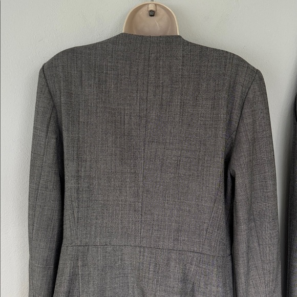 MM Lafleur gray wool stretch blend matching blazer pantsuit set size 8 - Picture 11 of 16